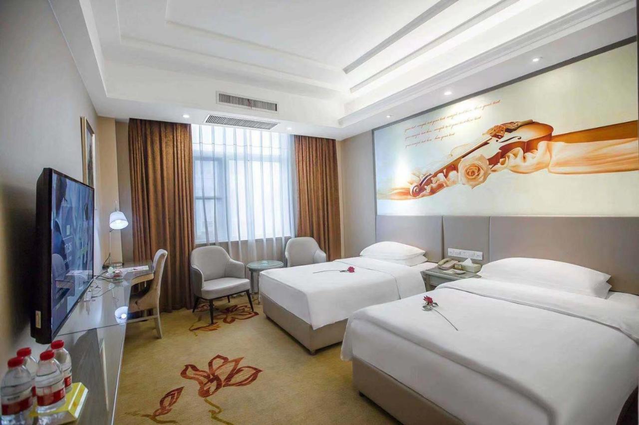 Vienna Hotel Nanyang People Road Ngoại thất bức ảnh